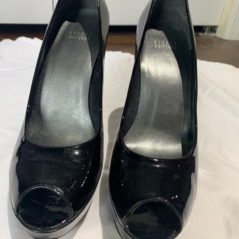Stuart Weitzman 10 open toe black platform pump